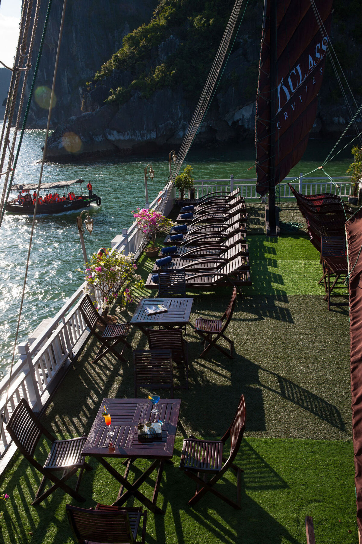 Aclass Legend Cruise Ha Long Bagian luar foto